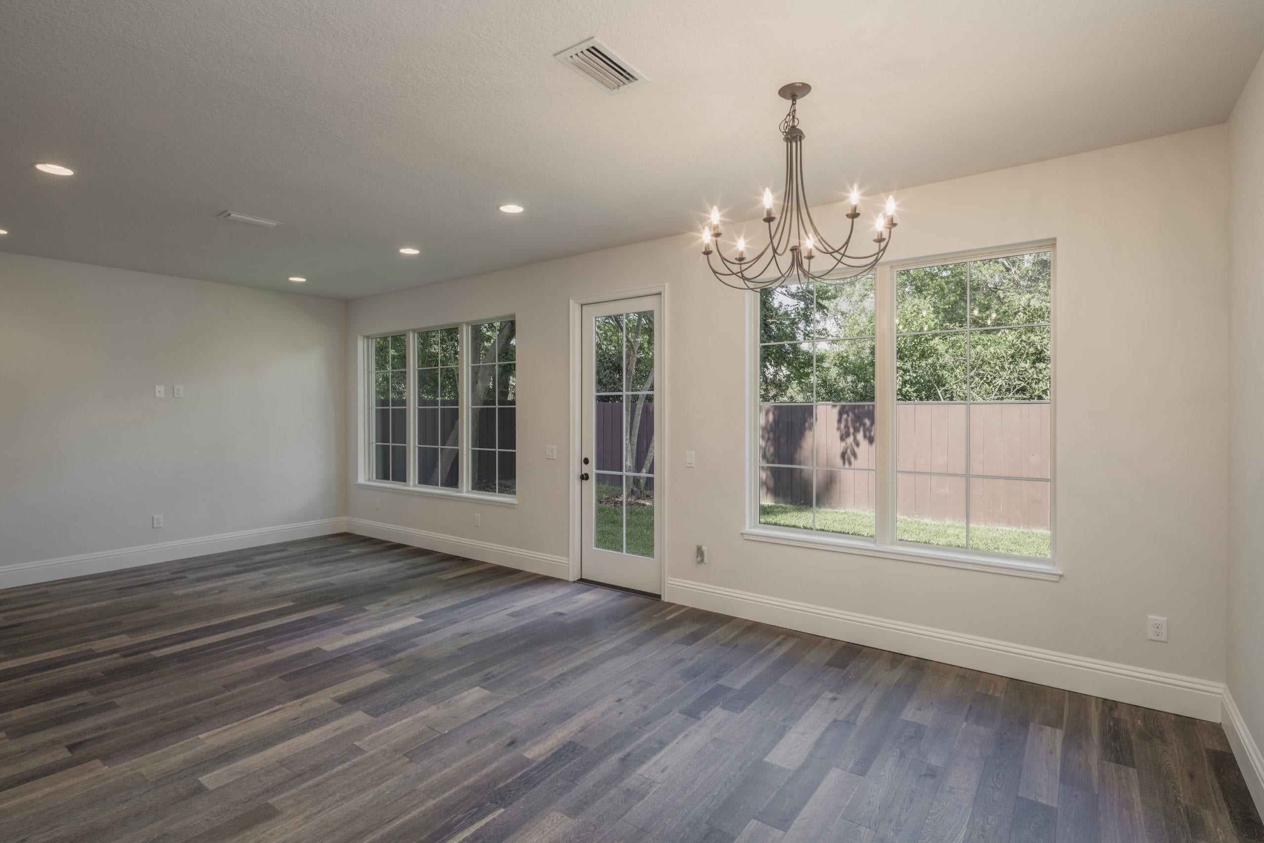 Corbelo – 1734 Ridgewood – 06